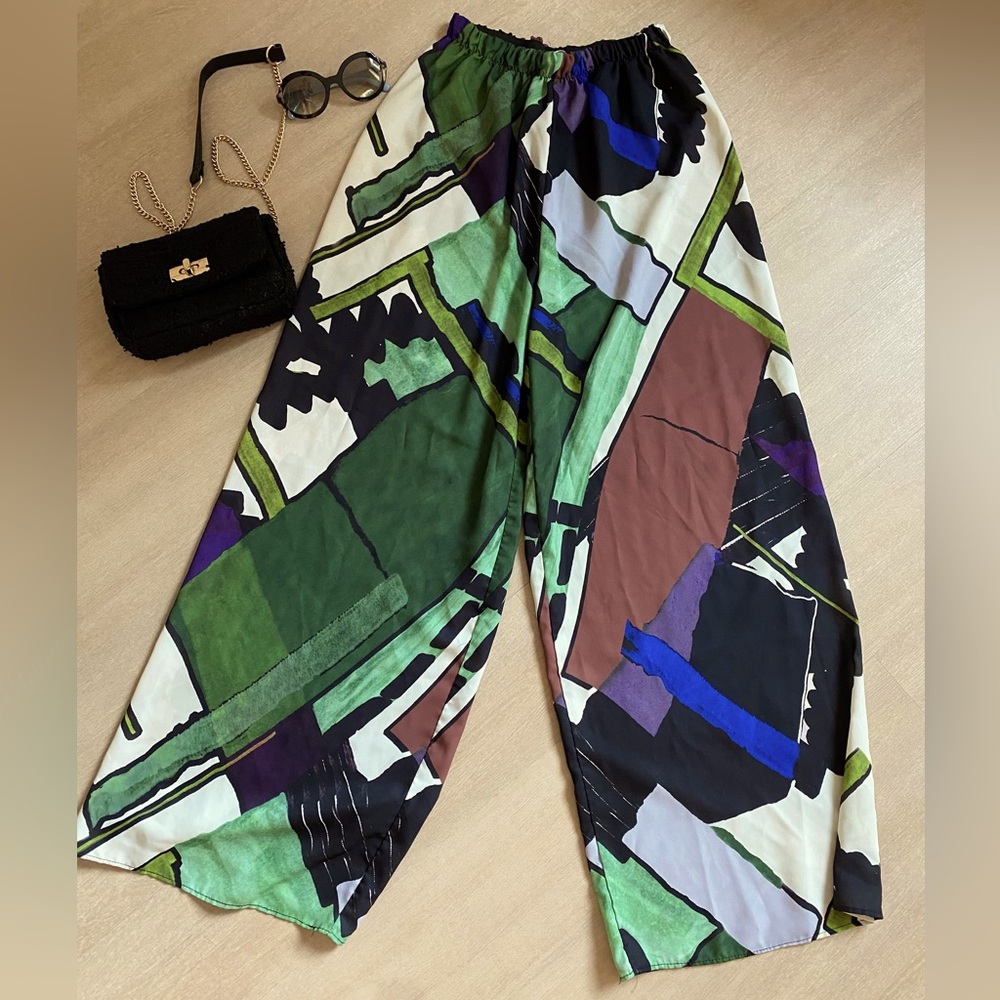 Geometric Print Wide Leg Pants